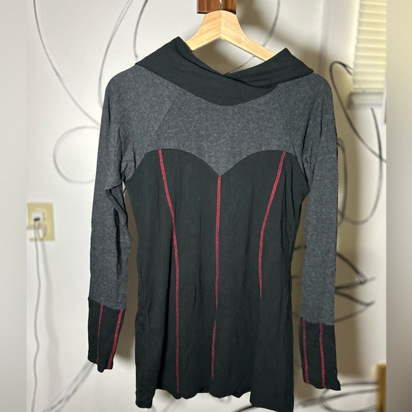 Laura Hlavac Black with Gray Hoodie Long Sleeve Top Faux Corset w/ Red Thread Sm - Picture 1 of 10